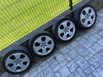 Zimne pneu 225/45 r17 na original audi diskoch 7.5Jx17 ET56 - 3