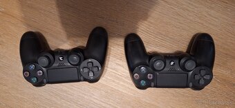 PS4 500GB SLIM + 2x dual shock 4 - 3