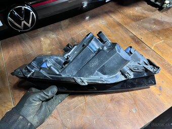 Led hmlové ľavé svetlo skoda octavia 4 - 3