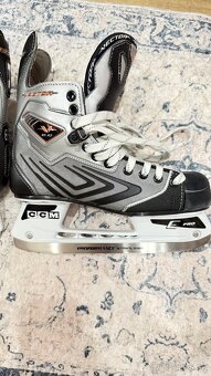 ✅ LEGENDÁRNE KORČULE - CCM VECTOR 8.0 - 7,5 D ✅ - 3