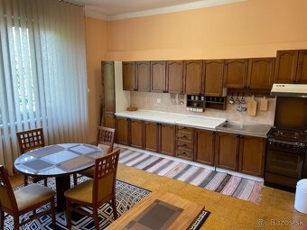 Prenajom velkeho 2 izboveho bytu - 3