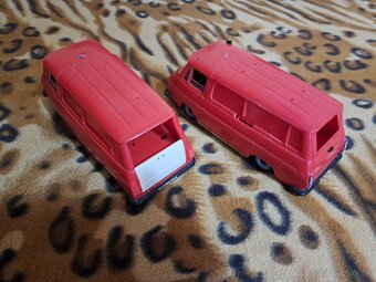 Stare hracky kdn - 3