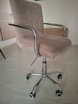 Kancelarska , studentska otočna stolička - 3