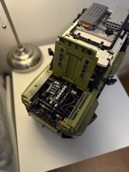 Predávm Lego technic Land Rover Defender - 3
