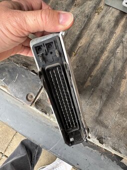 Riadiaca jednotka MOTRONIC BMW e30 - 3