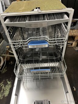 Predám umývačku Bosch - 3