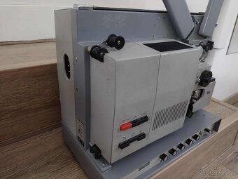 Predám premietačku - 3