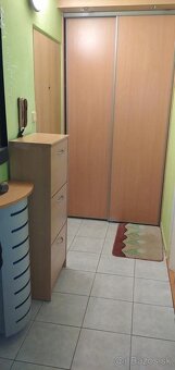 ZNÍŽENÁ CENA centrum s dvoma balkónmi - 3