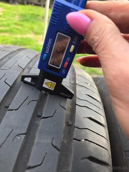 Pneumatiky 215 50 17 letné Zn.continental - 3