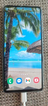 Samsung Galaxy S 20 FE - 3