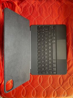 iPad Pro 11" 256GB Cellular M2 (2022) s príslušenstvom - 3