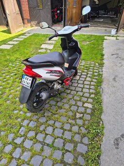 Yamaha jog rr - 3