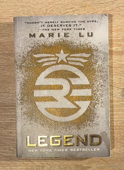 Legend - Marie Lu (4 knihy) - 3