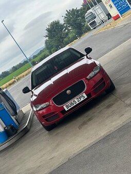 Jaguar xe 2016 2.0 diesel - 3