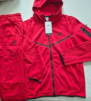 Športový set zn.NIKE - 3