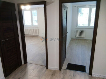 Na prenájom zrekonštruovaný 2-izb. byt - 49 m² vo Vranove n. - 3