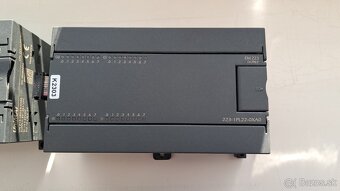 Nahrada za S7-200 - UniMAT UN 200 PLC + I/O modul + displej - 3
