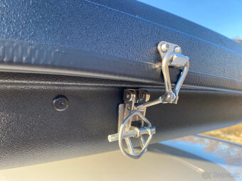 Výnimočný sklolaminátový strešný stan na auto - nový - 3