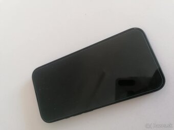 iPhone 15 - 3