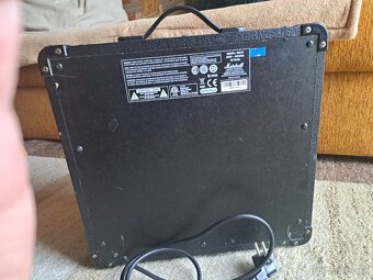 Marshall MG15 gitarové kombo - 3