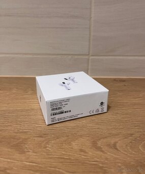 Airpods 4 - 3