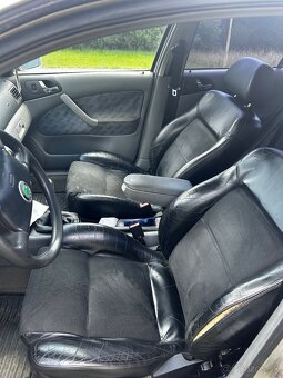 Škoda Octavia 1,9 TDi 81kw - 3