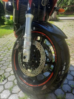 Yamaha Fazer 600 - 3
