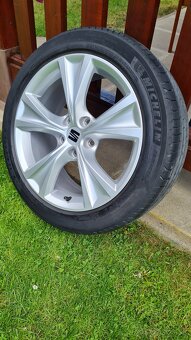 ALU disky Seat R17 5x112 Letne pneu 225/45 R17 - 3