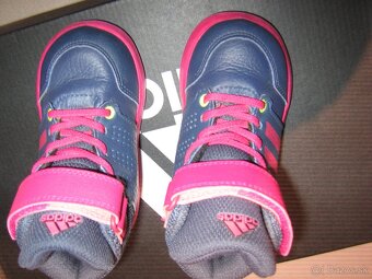 ADIDAS vel. 21 - 3