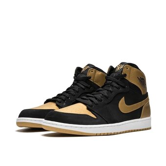 Jordan 1 High Metallic Gold 44 - 3