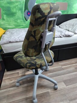 Nastavitelna stolicka - 3