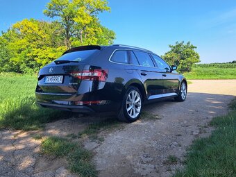 Predam Skoda Superb combi 2.0tdi style - 3
