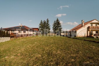 PREDAJ: Pozemok pre výstavbu rodinného domu vo Veľkej Lúke, - 3