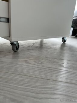 Ikea Alex zasuvky s koleckami - 3
