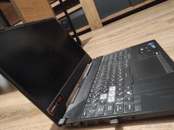 ASUS TUF Gaming F15 FX506HF + herná myš - 3