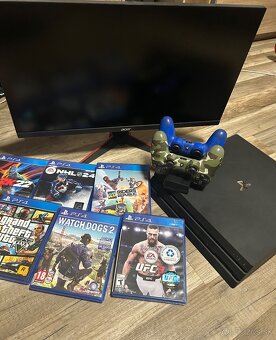 Predám ps4 pro 1tb - 3