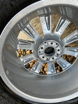 zimní kola Mercedes GLC 19 originá - 3