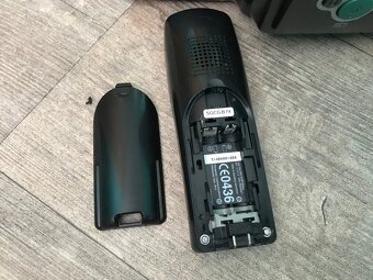 Telefon s faxom, kopirkou a odkazovacom Panasonic KX-FC238 - 3