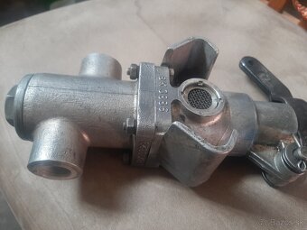 Zetor 25, Super 50 BRZDIČ prívesu - 3