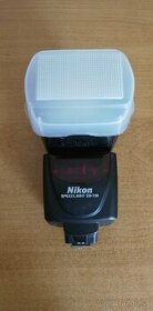 Zachovalý externý blesk Nikon SB-700 - 3