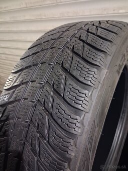 Nokian zimné 215/60/R17 - 3