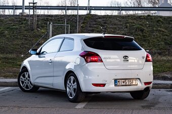 Kia Pro Cee´d 1.6 CRDi 85kW M6 / TOP STAV / - 3