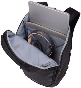 Thule Chasm batoh na notebook 26 l TCHB215 – Čierny - 3