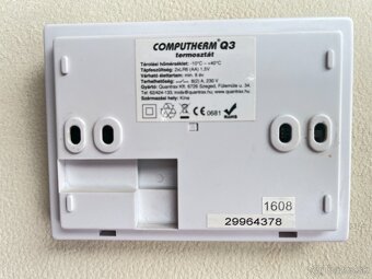 DIGITÁLNY IZBOVÝ TERMOSTAT COMPUTHERM Q3 - 3