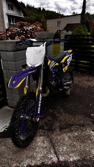 Yamaha yz125 - 3