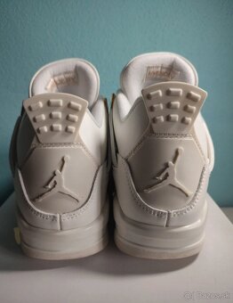 Air Jordan 4 Metallic Gold - 3
