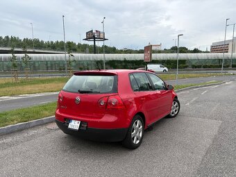 Vw golf 5 benzín 2008 - 3