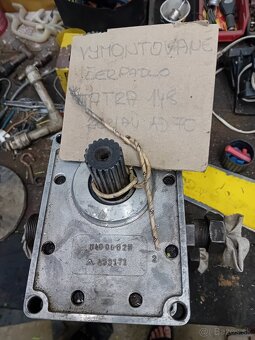Hydraulické čerpadlo zubové vymontované tatra148 - 3