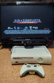 Xbox360 + Kinnect - 250GB HDD - 3