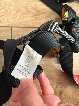 Prsosedak / sedak Petzl detský - 3